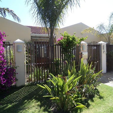 Hotel Kasa Nama Edgemead Exterior foto