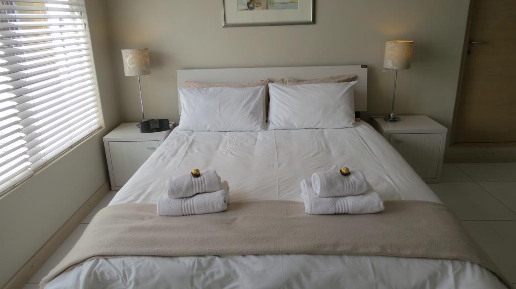Hotel Kasa Nama Edgemead Habitación foto
