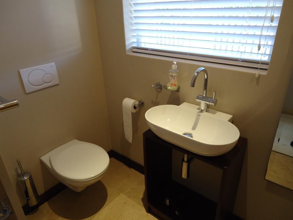 Hotel Kasa Nama Edgemead Habitación foto